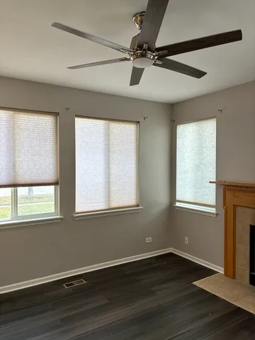 $2,400 | 1858 South Fallbrook Drive, Round Lake, IL 60073