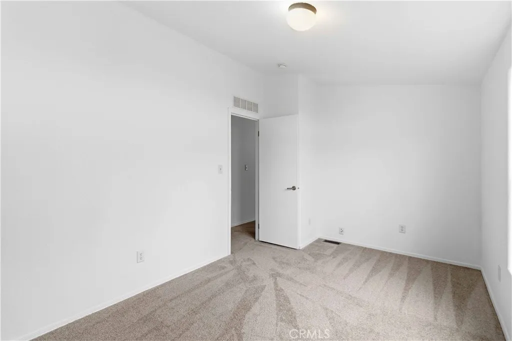 1550 Rory Simi Valley, Unit 133 Simi Valley, CA 93063 - Photo 18 of 29 a view of an empty room