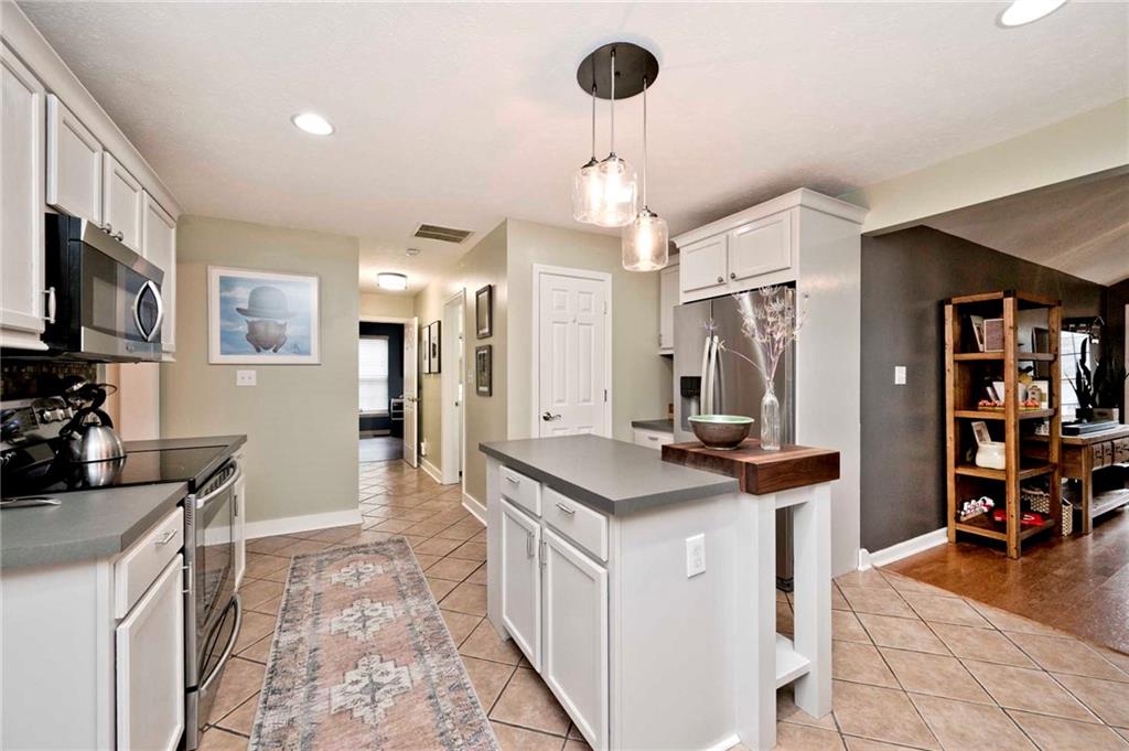 4905 Melbourne Road Indianapolis, IN 46228 - Photo 18 of 44 Gallery Image 18