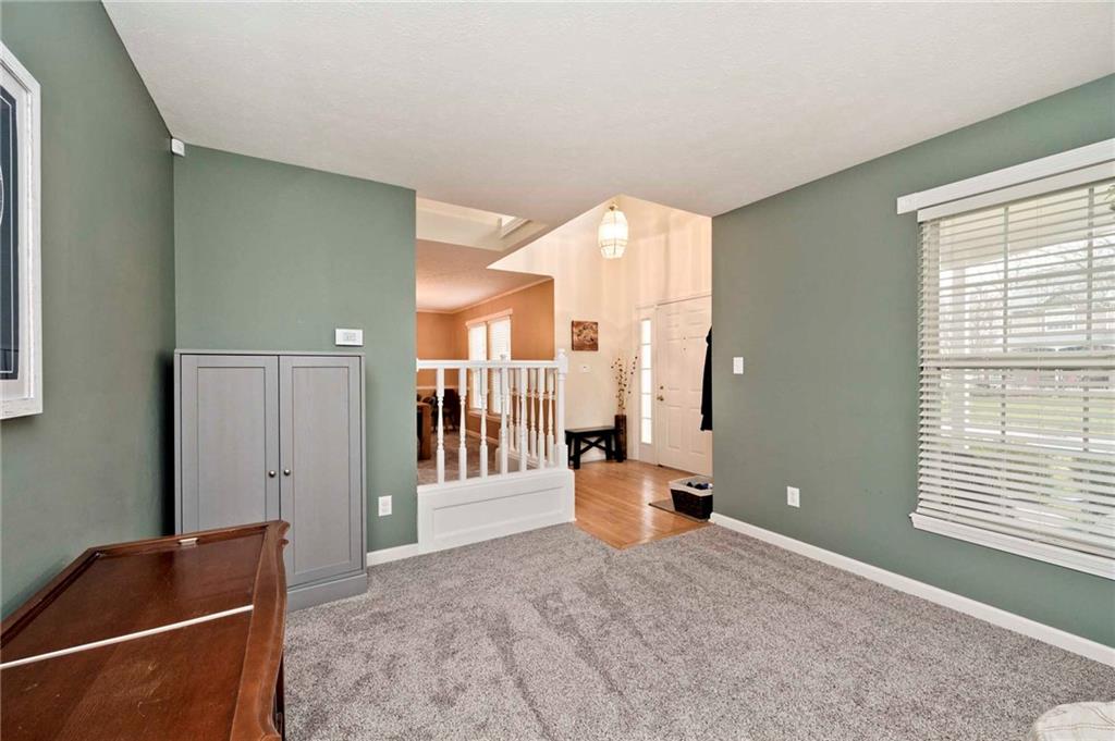4905 Melbourne Road Indianapolis, IN 46228 - Photo 7 of 44 Gallery Image 7