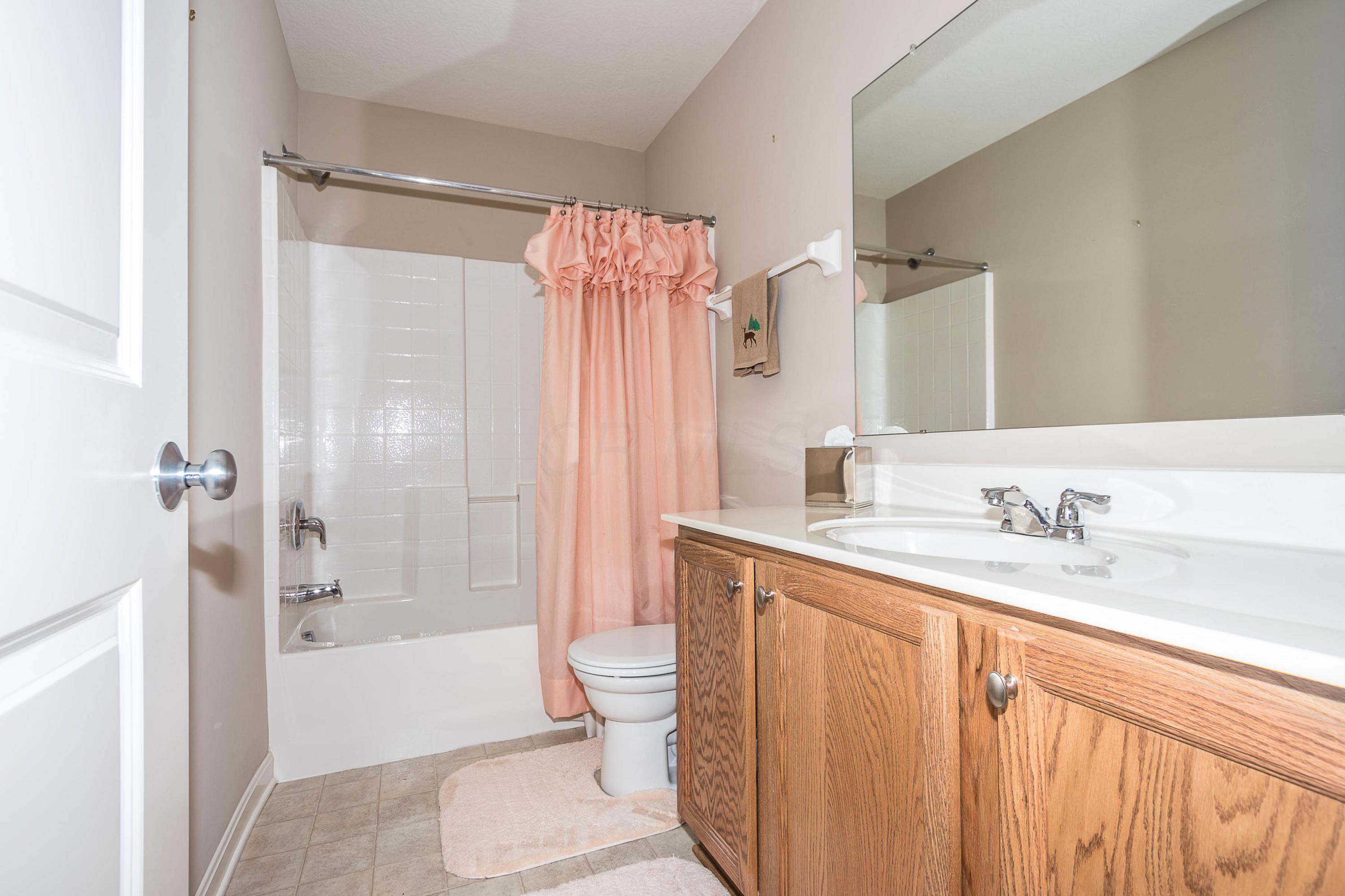 5751 Aderholt Road Dublin, OH 43016 - Photo 26 of 36 Gallery Image 26
