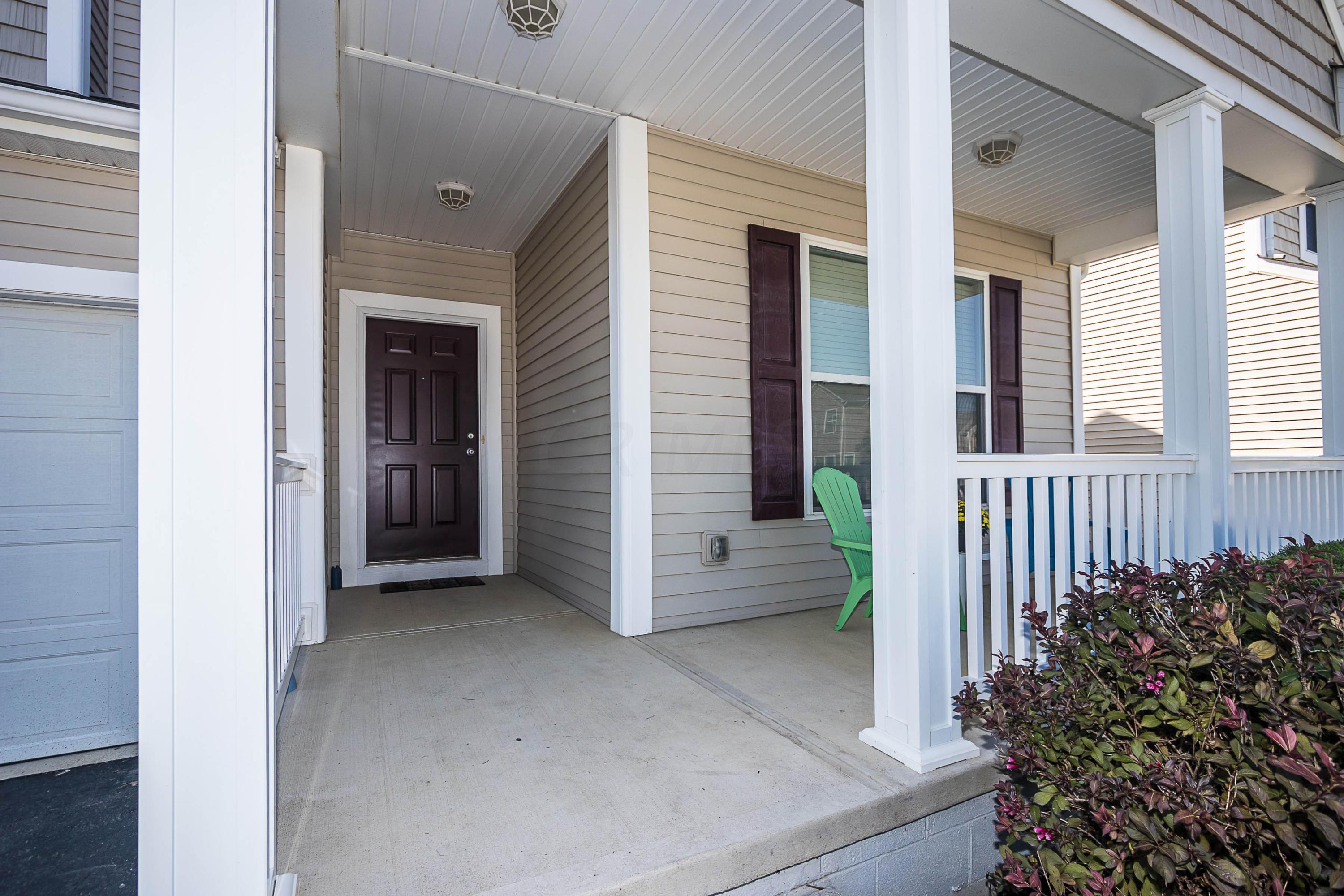 5751 Aderholt Road Dublin, OH 43016 - Photo 3 of 36 Gallery Image 3
