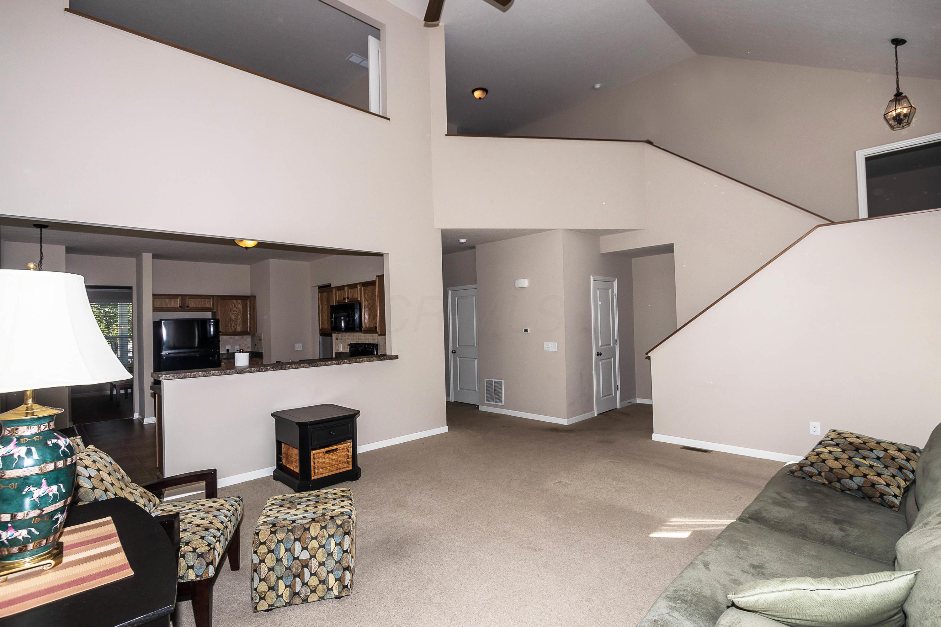 5751 Aderholt Road Dublin, OH 43016 - Photo 6 of 36 Gallery Image 6