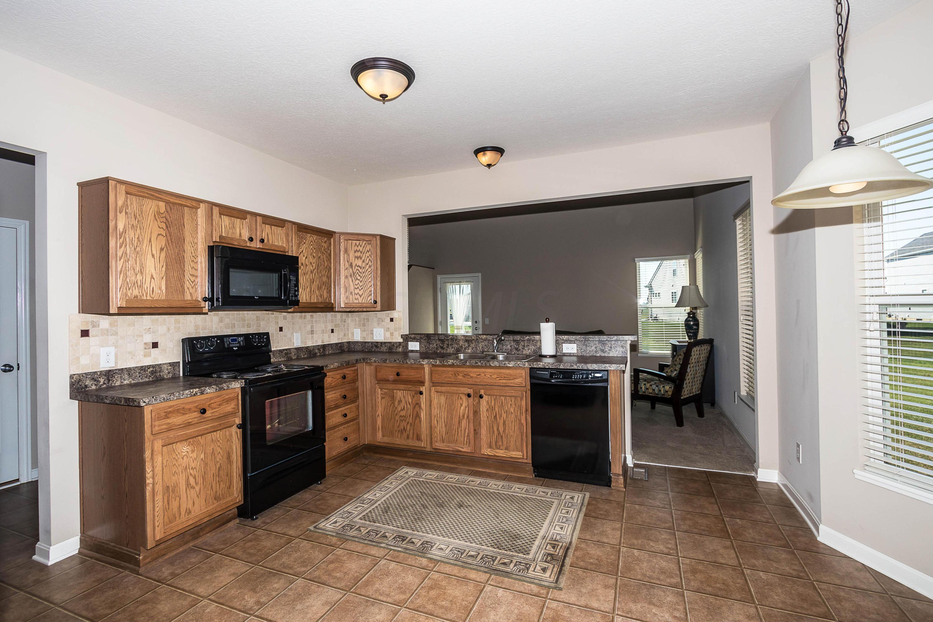 5751 Aderholt Road Dublin, OH 43016 - Photo 9 of 36 Gallery Image 9
