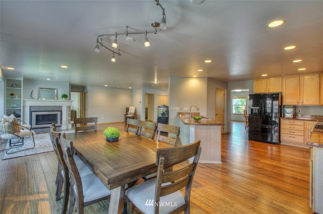 281 Index Place Southeast Renton, WA 98056 - Photo 5 of 31