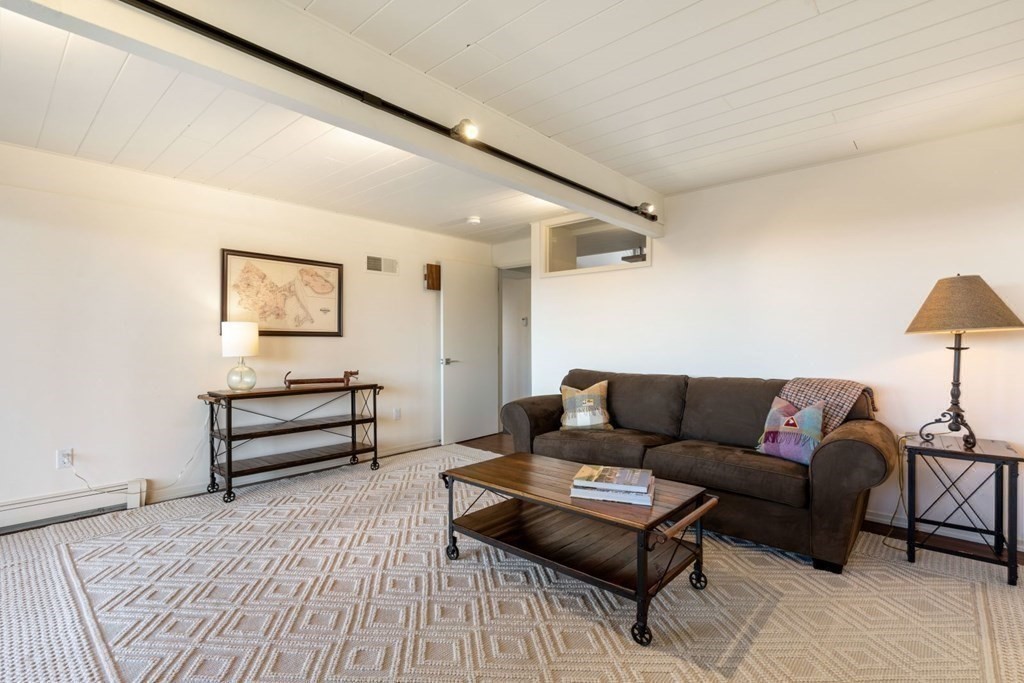 704 Bay Road Duxbury, MA 02332 - Photo 34 of 42 Gallery Image 34