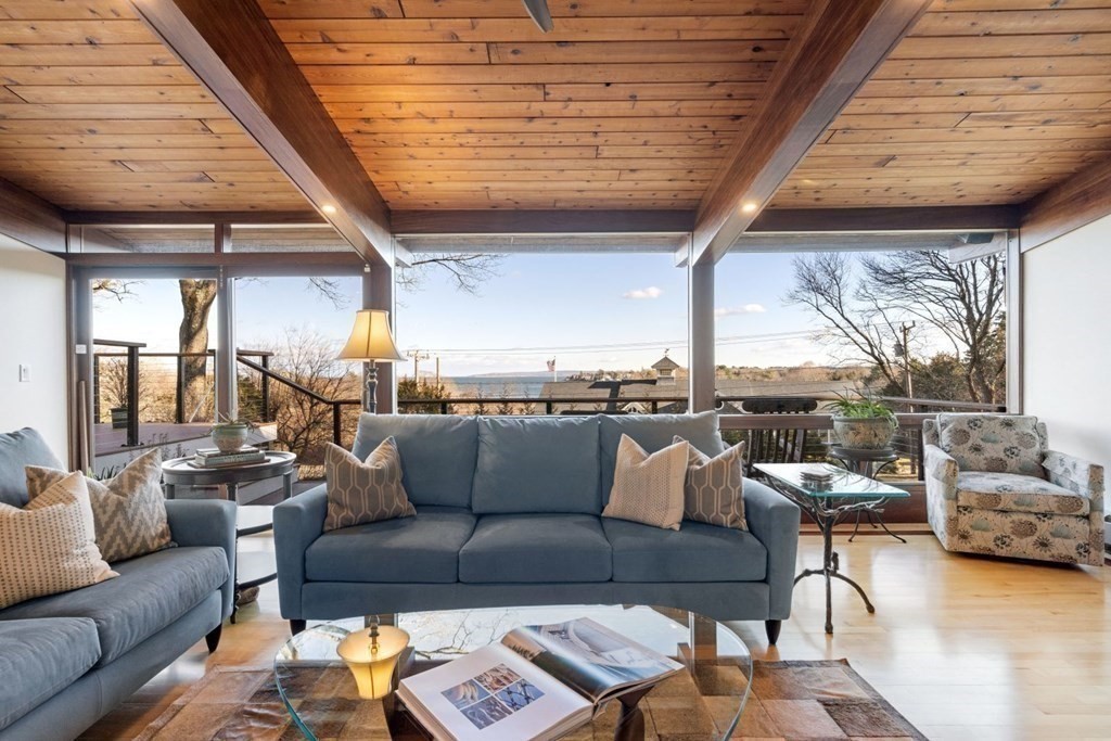 704 Bay Road Duxbury, MA 02332 - Photo 8 of 42 Gallery Image 8