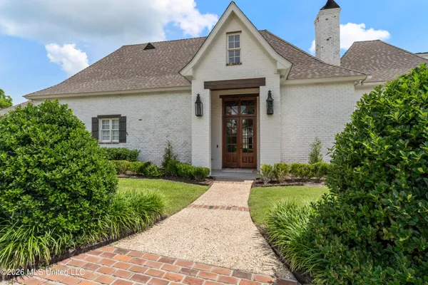 $645,000 | 25 Sunset Hill, Hattiesburg, MS 39402