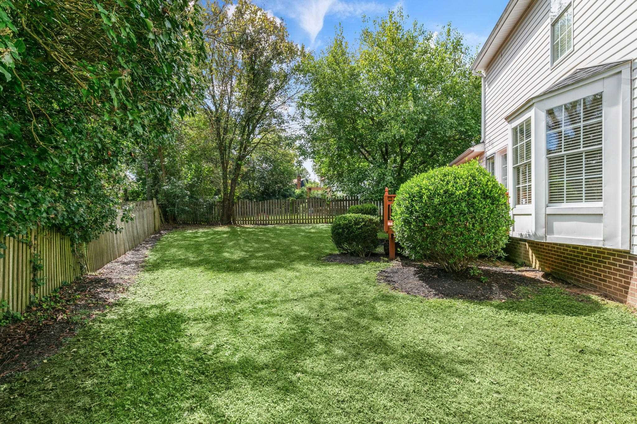2232 Heathrowe Place Raleigh, NC 27609 - Photo 39 of 45 Photo 39