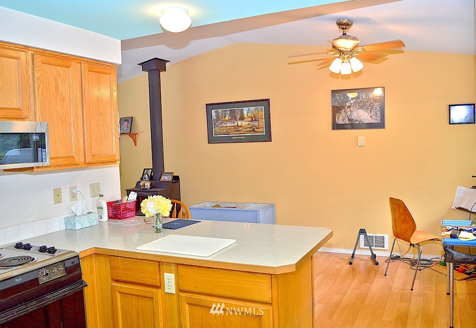 1801 Old Samish Road Bellingham, WA 98229 - Photo 14 of 25 Gallery Image 14