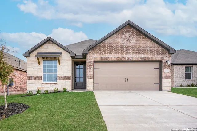 $355,900 | 9418 Nubuck Branch, Converse, TX 78109