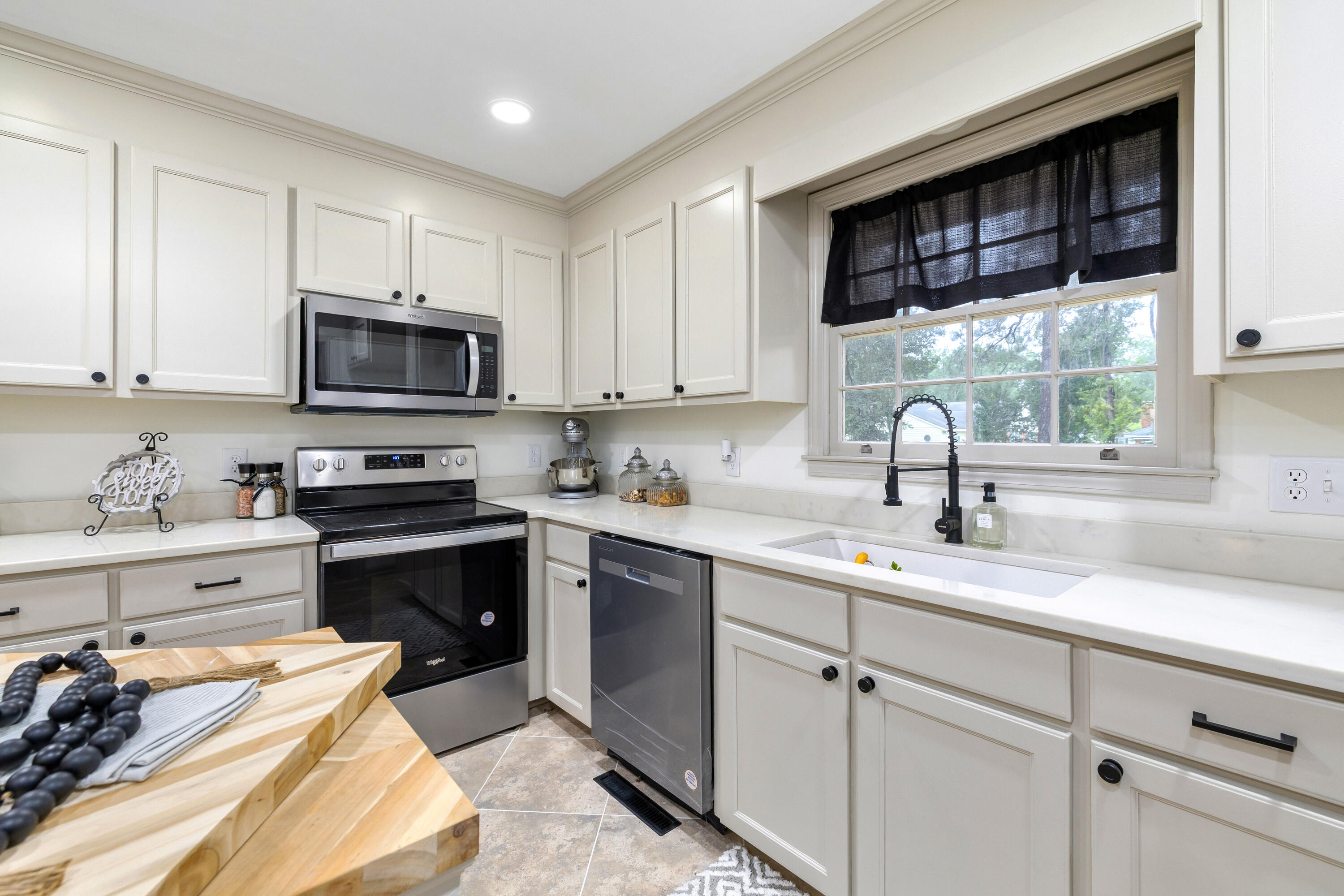 2 Robbins Avenue Sumter, SC 29150 - Photo 20 of 39