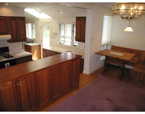 51 Dunster Road Bedford, MA 01730 - Photo 3 of 7 Gallery Image 3