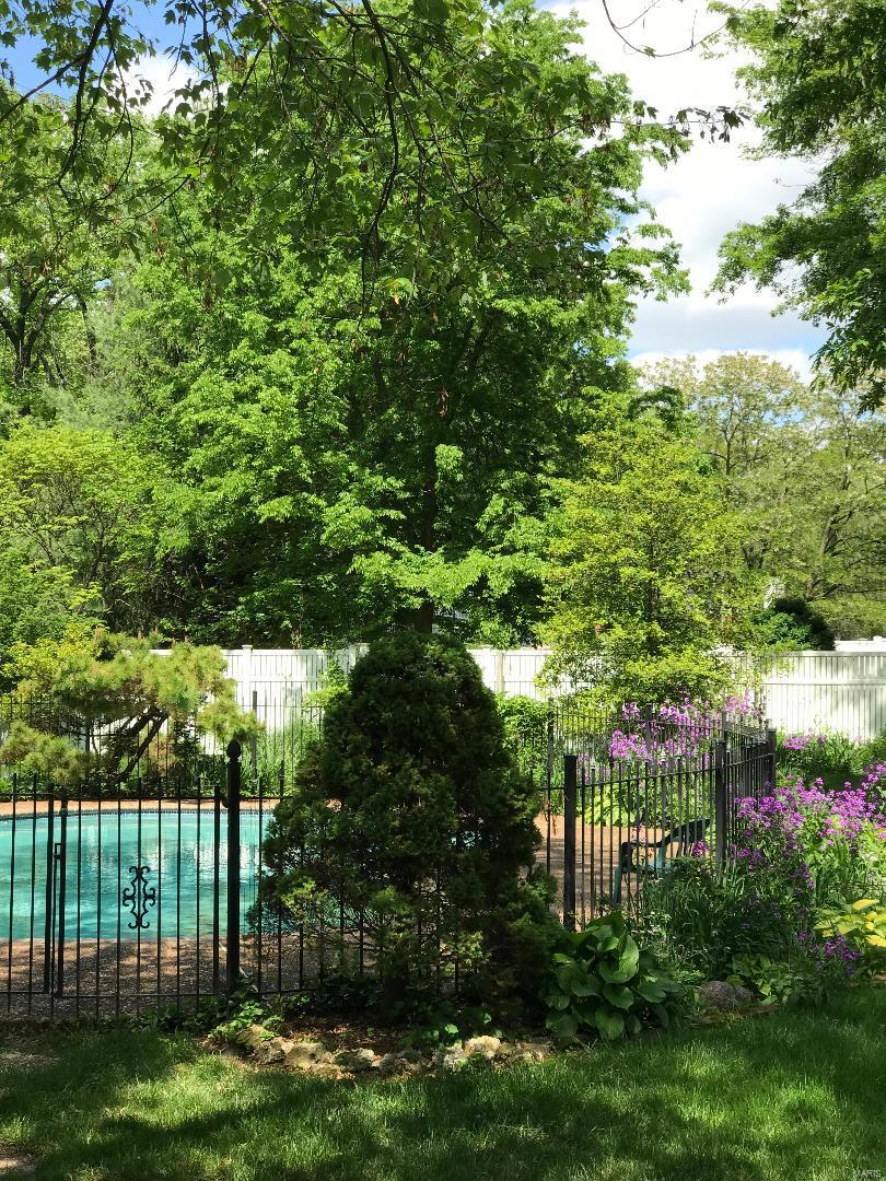 13495 Cedar Bridge Road St. Louis, MO 63141 - Photo 12 of 46 Gallery Image 12