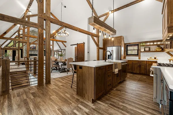 $2,349,900 | N5889 Soda Road, Princeton, WI 54968