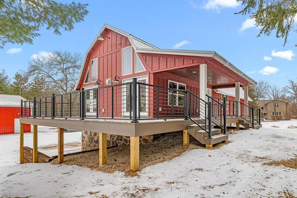 $2,349,900 | N5889 Soda Road, Princeton, WI 54968