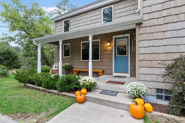 $2,349,900 | N5889 Soda Road, Princeton, WI 54968