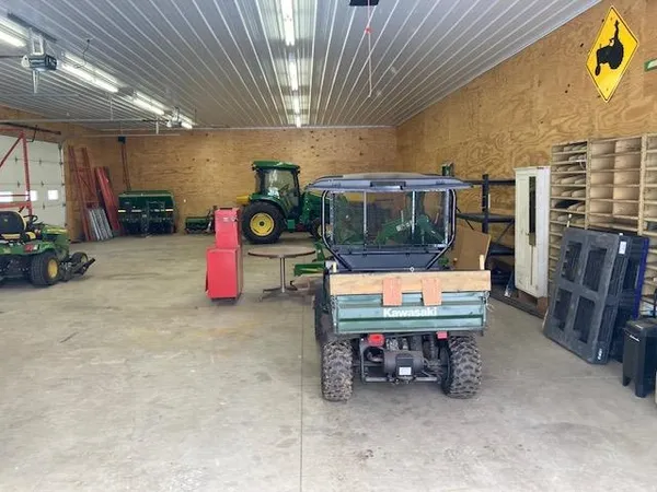 $2,349,900 | N5889 Soda Road, Princeton, WI 54968