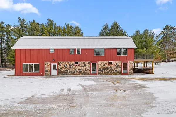 $2,349,900 | N5889 Soda Road, Princeton, WI 54968