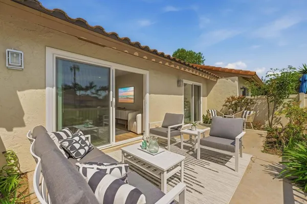 $1,039,000 | 1862 Pleasantdale Lane, Encinitas, CA 92024
