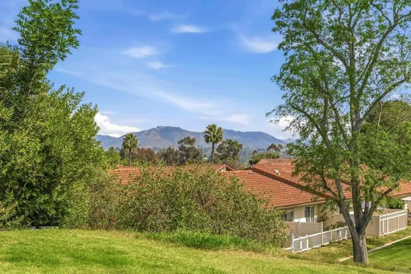 $1,039,000 | 1862 Pleasantdale Lane, Encinitas, CA 92024