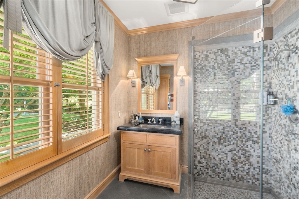 9 Stonegate Lane Westwood, MA 02090 - Photo 37 of 41