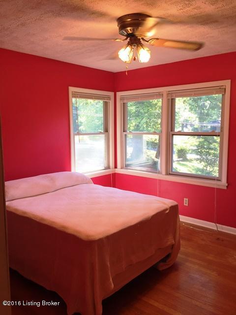 2803 Timber Hill Road Louisville, KY 40214 - Photo 20 of 30 TimberHills28