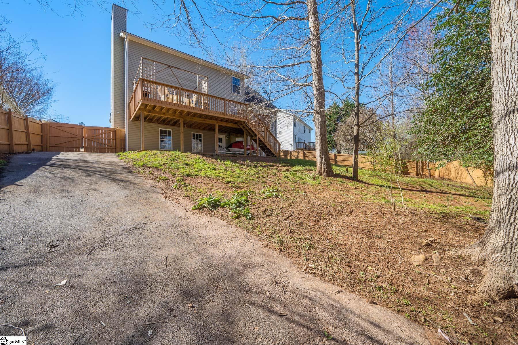 409 Woolridge Way Greer, SC 29650 - Photo 24 of 27 Gallery Image 24