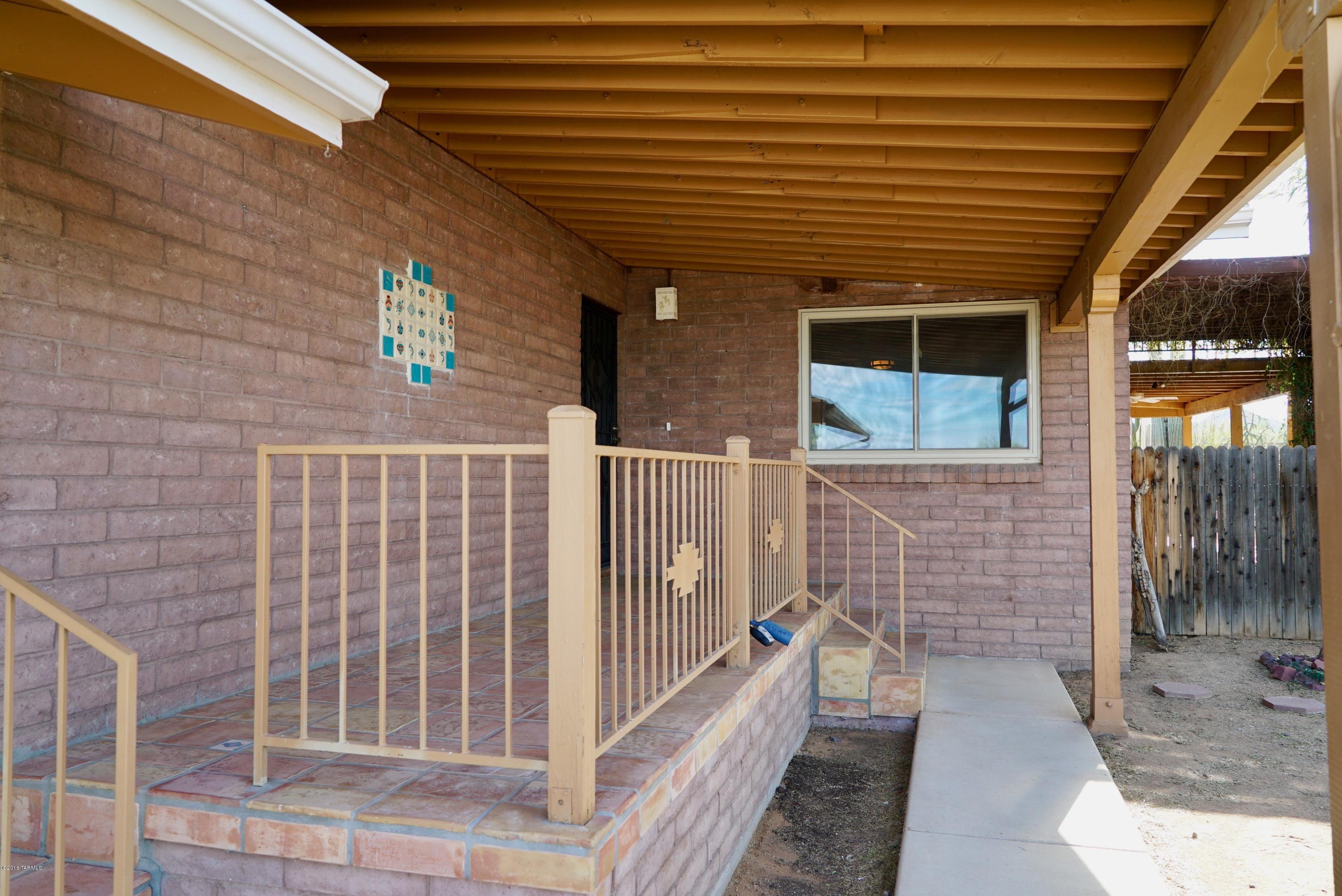 10195 West Rudasill Road Tucson, AZ 85743 - Photo 4 of 44