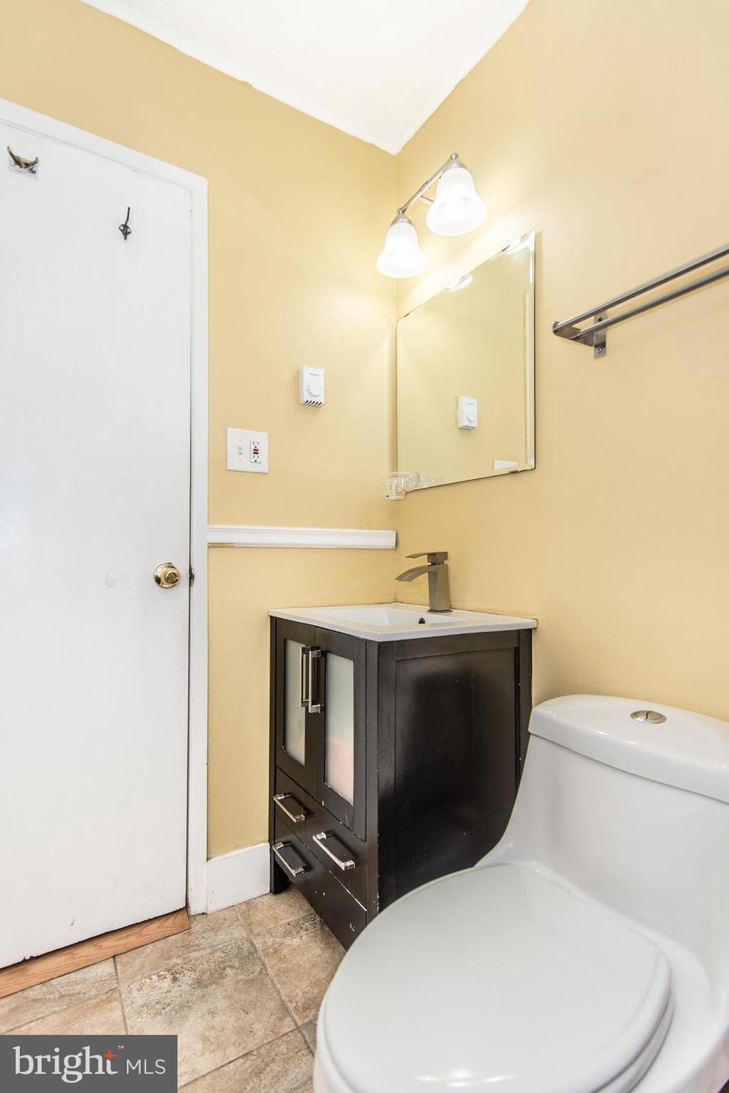 43 Prunewood Road Levittown, PA 19056 - Photo 17 of 31 Gallery Image 17