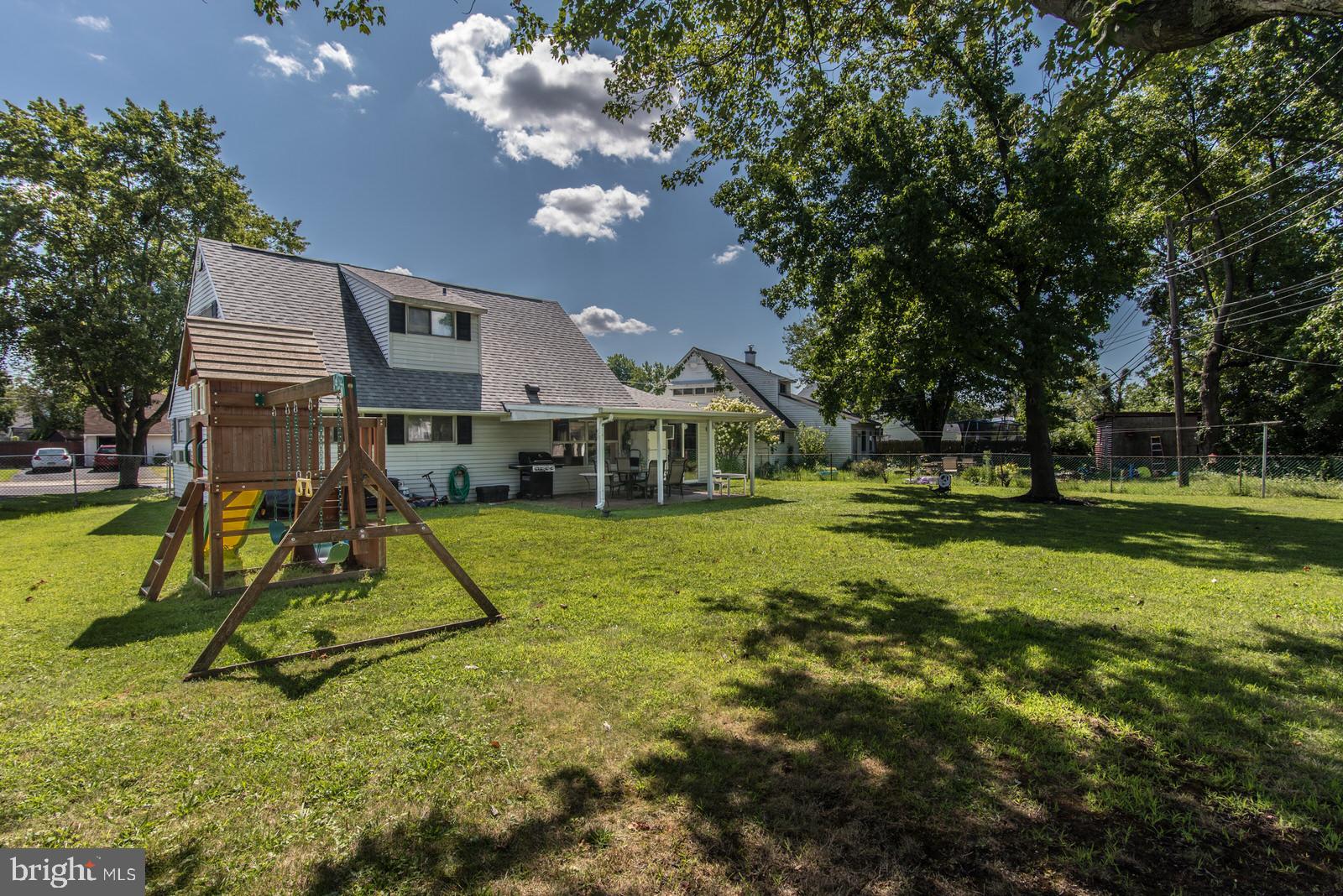 43 Prunewood Road Levittown, PA 19056 - Photo 28 of 31 Gallery Image 28