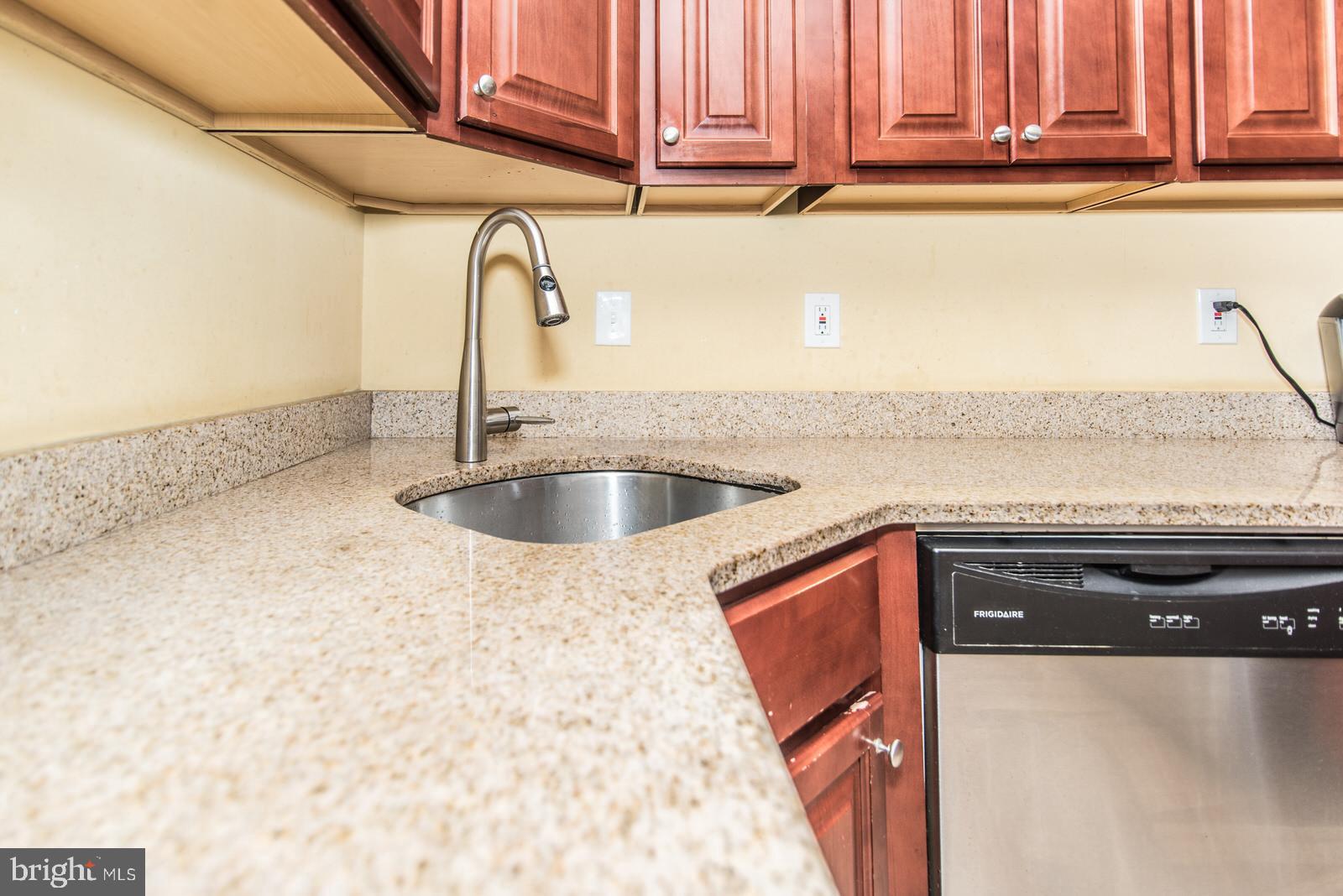 43 Prunewood Road Levittown, PA 19056 - Photo 8 of 31 Gallery Image 8