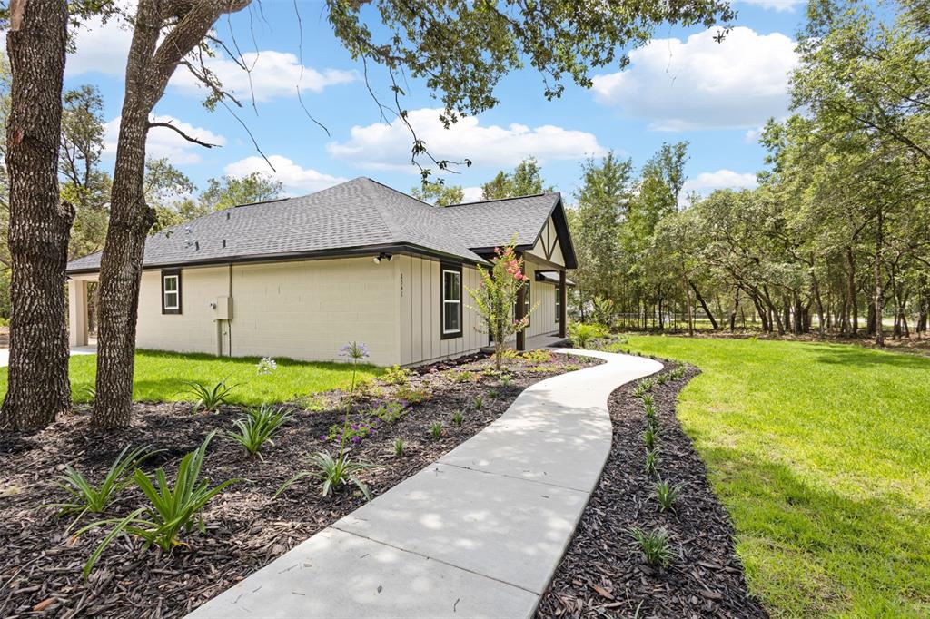 8541 Northeast 105th Avenue Bronson, FL 32621 - Photo 20 of 27