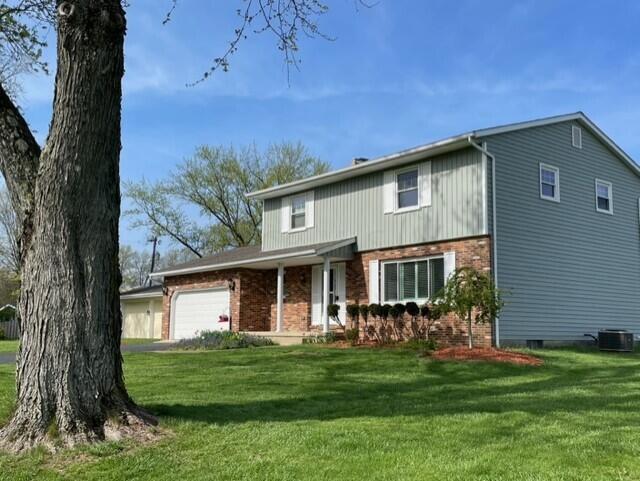 3174 Rome Corners Road Galena, OH 43021 - Photo 1 of 33 Welcome Home! Mature trees, 2 CAR attached garage & Big Walnut Schools