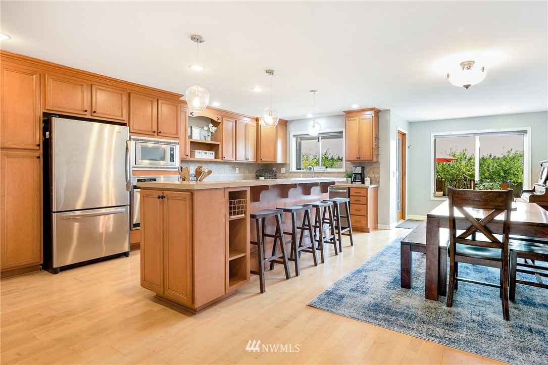8602 Bender Road Lynden, WA 98264 - Photo 5 of 25 Gallery Image 5