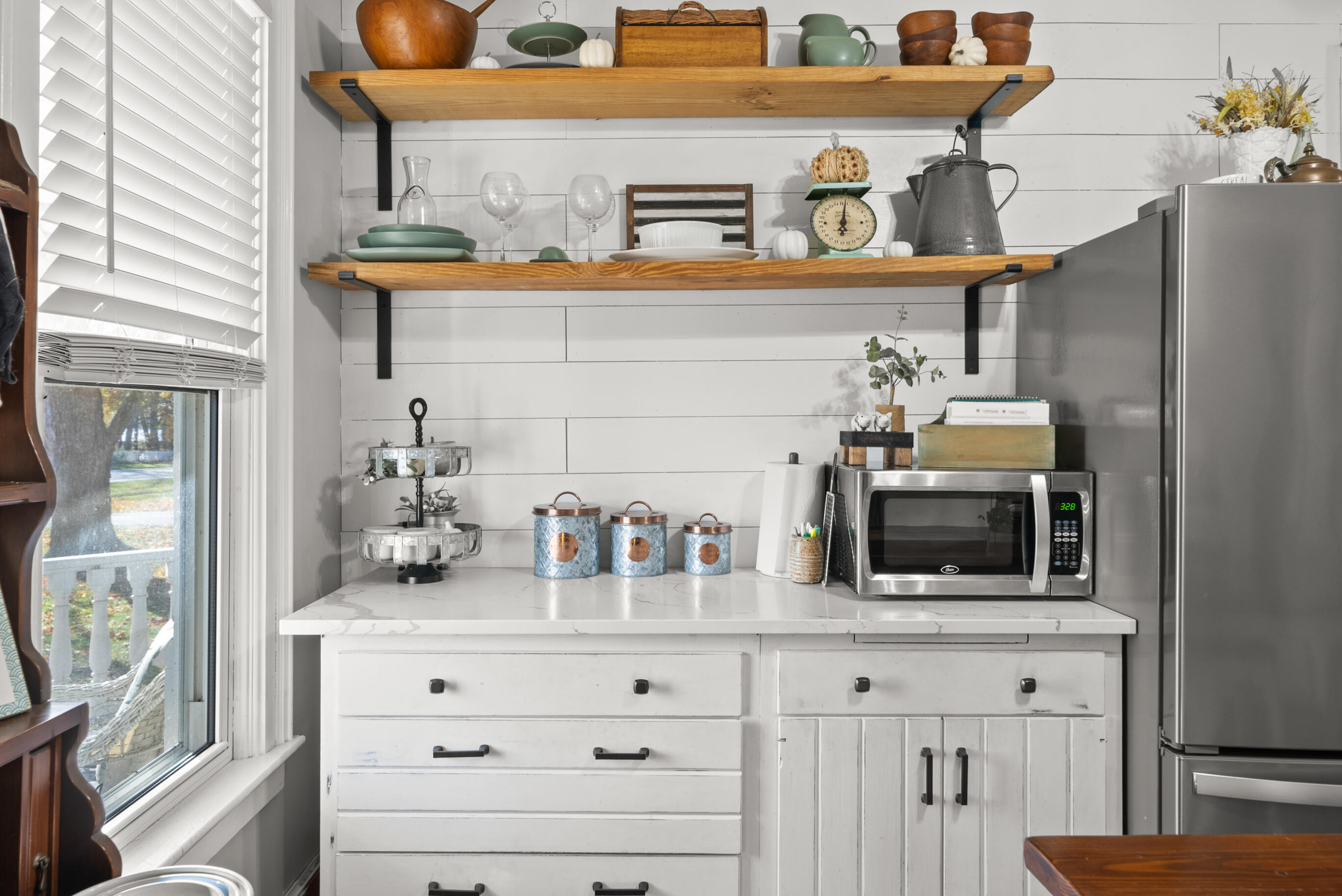 35500 Washington Avenue Rochester, WI 53105 - Photo 15 of 45 Kitchen