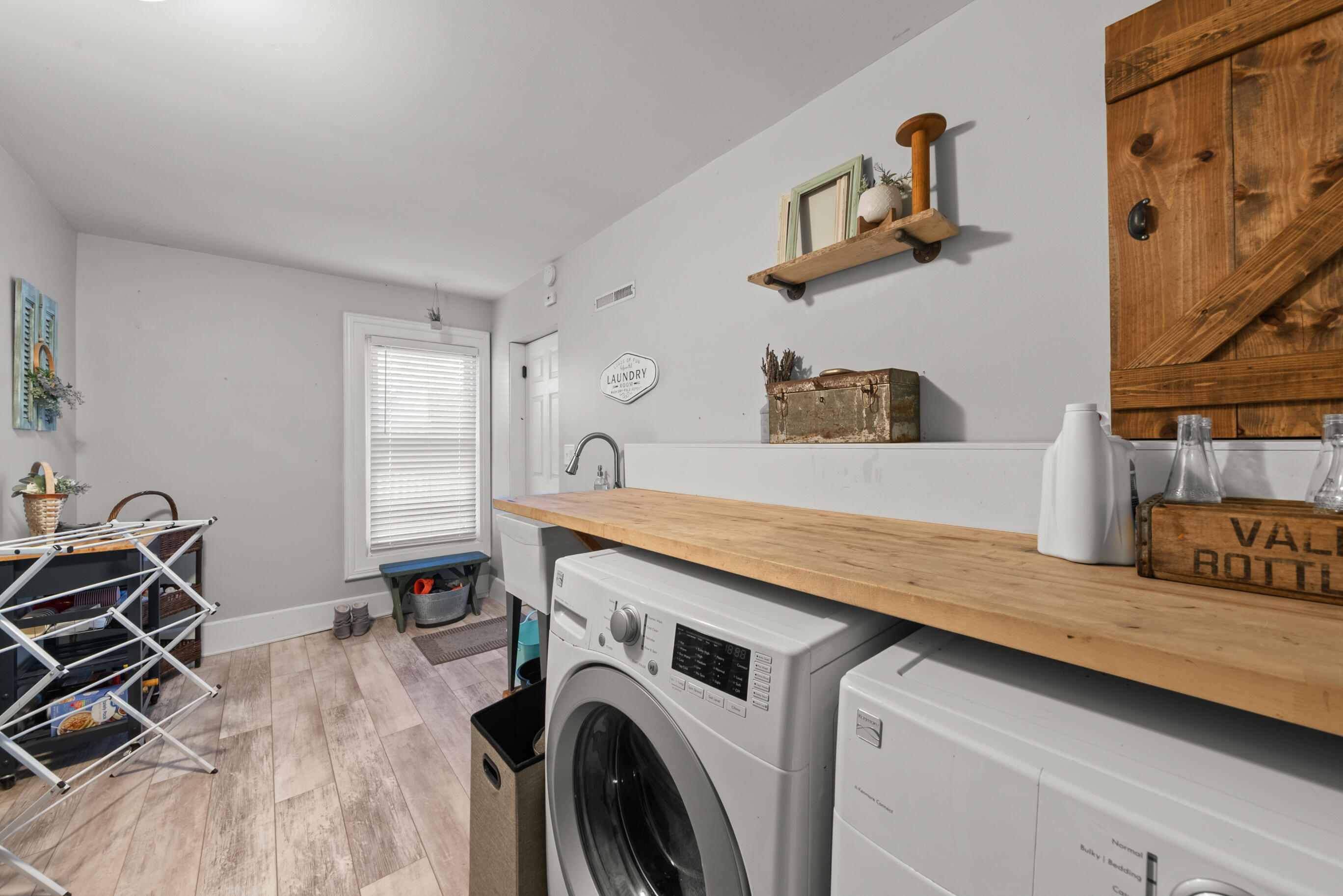 35500 Washington Avenue Rochester, WI 53105 - Photo 23 of 45 Laundry Room