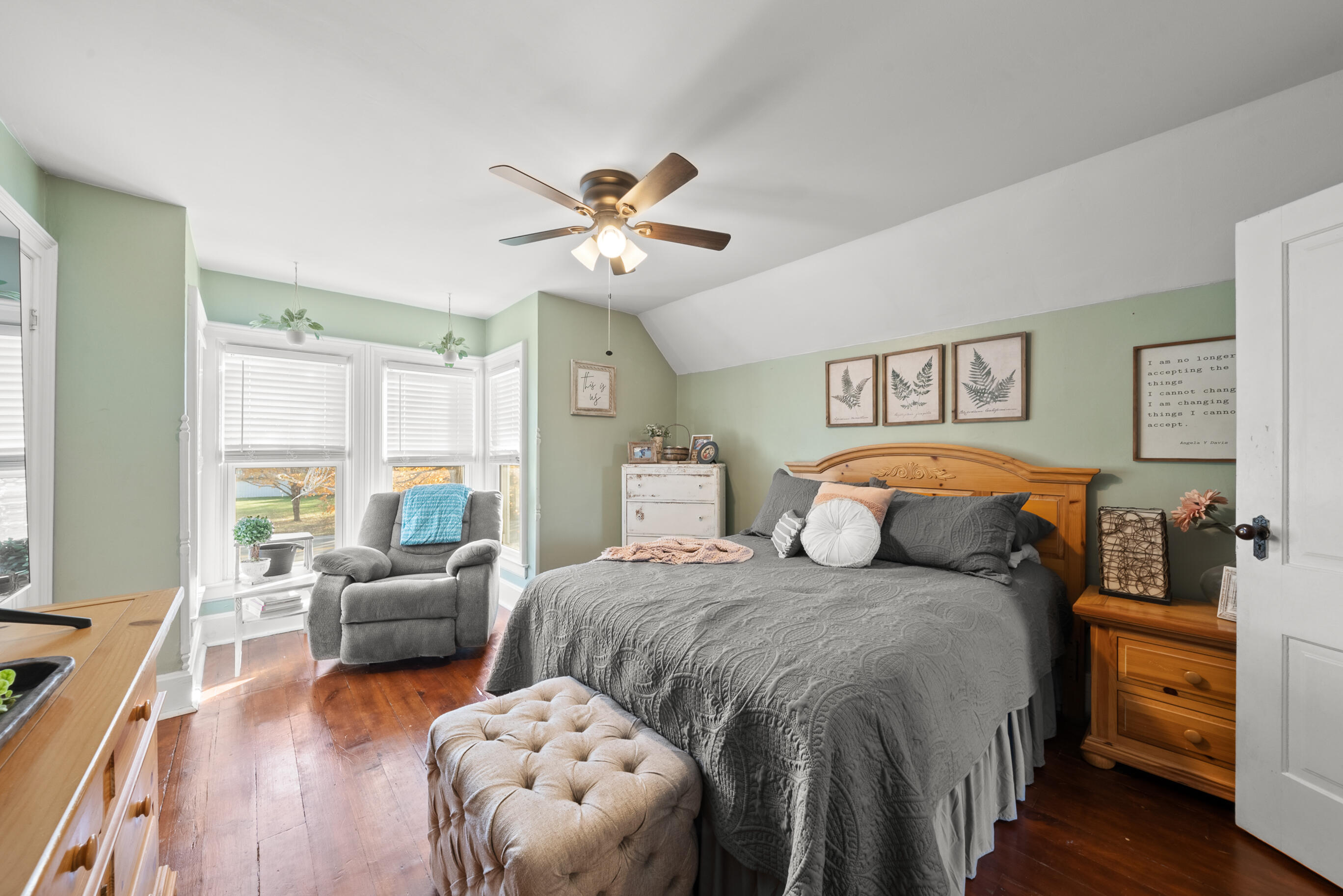 35500 Washington Avenue Rochester, WI 53105 - Photo 26 of 45 Primary Bedroom