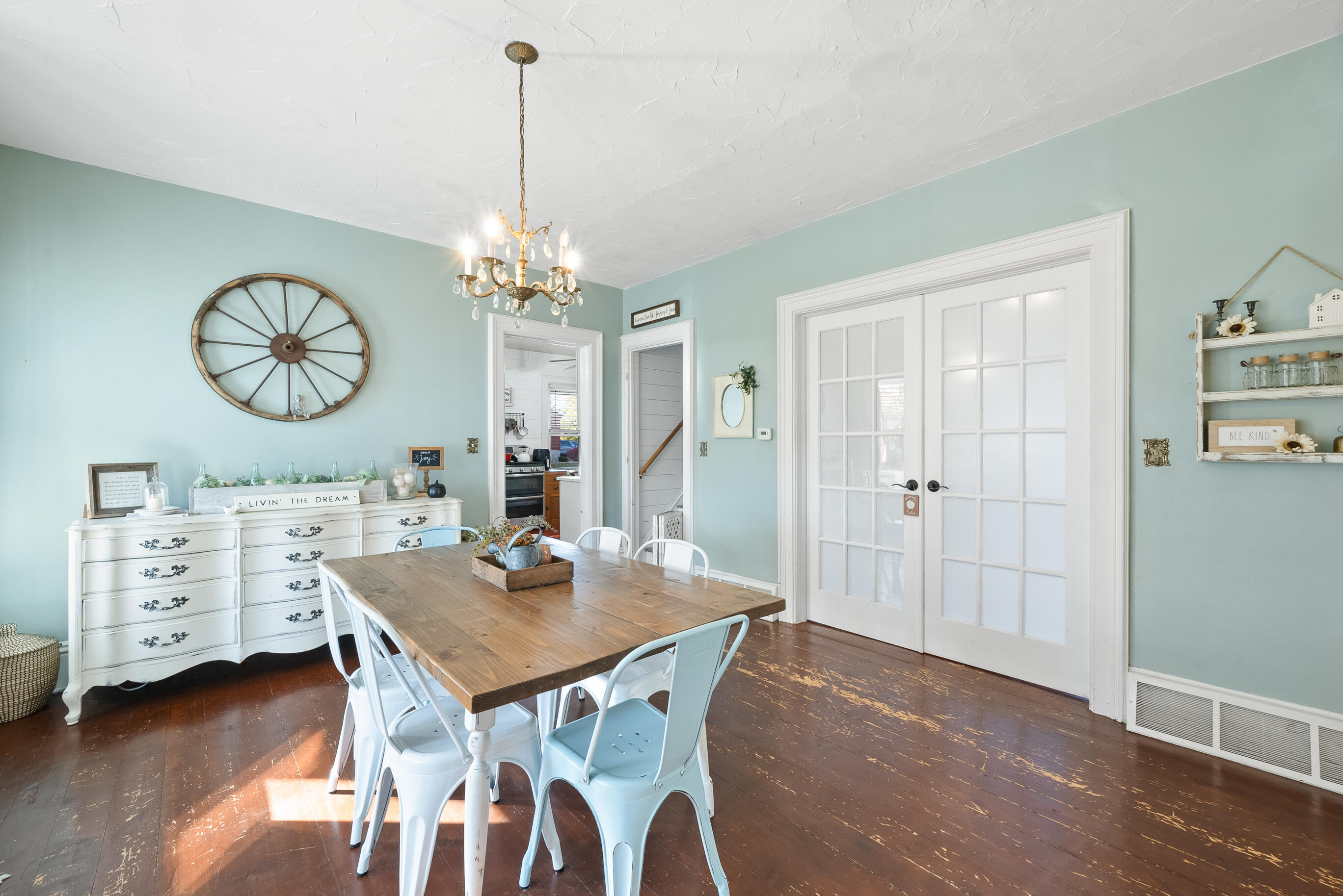 35500 Washington Avenue Rochester, WI 53105 - Photo 5 of 45 Dining