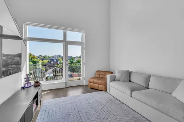$585,000 | 1101 18th Avenue South, Unit 610, Nashville, TN 37212