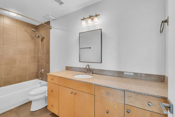 $585,000 | 1101 18th Avenue South, Unit 610, Nashville, TN 37212