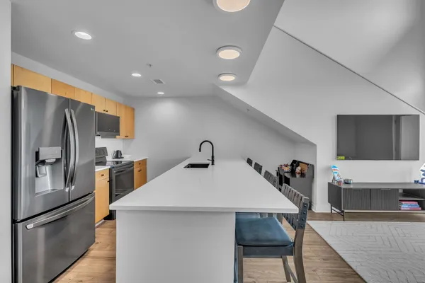 $585,000 | 1101 18th Avenue South, Unit 610, Nashville, TN 37212