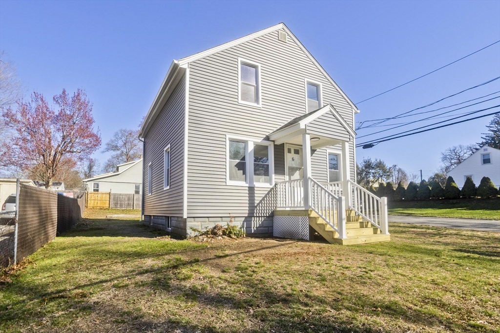 6 Bremen Street Springfield, MA 01108 - Photo 2 of 30