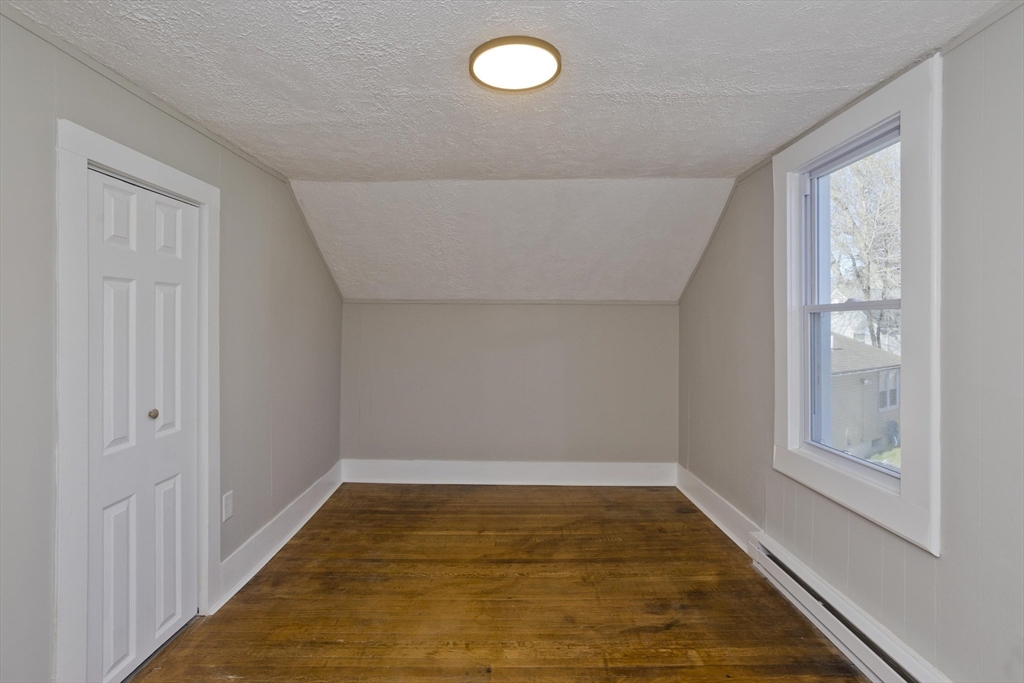 6 Bremen Street Springfield, MA 01108 - Photo 21 of 30