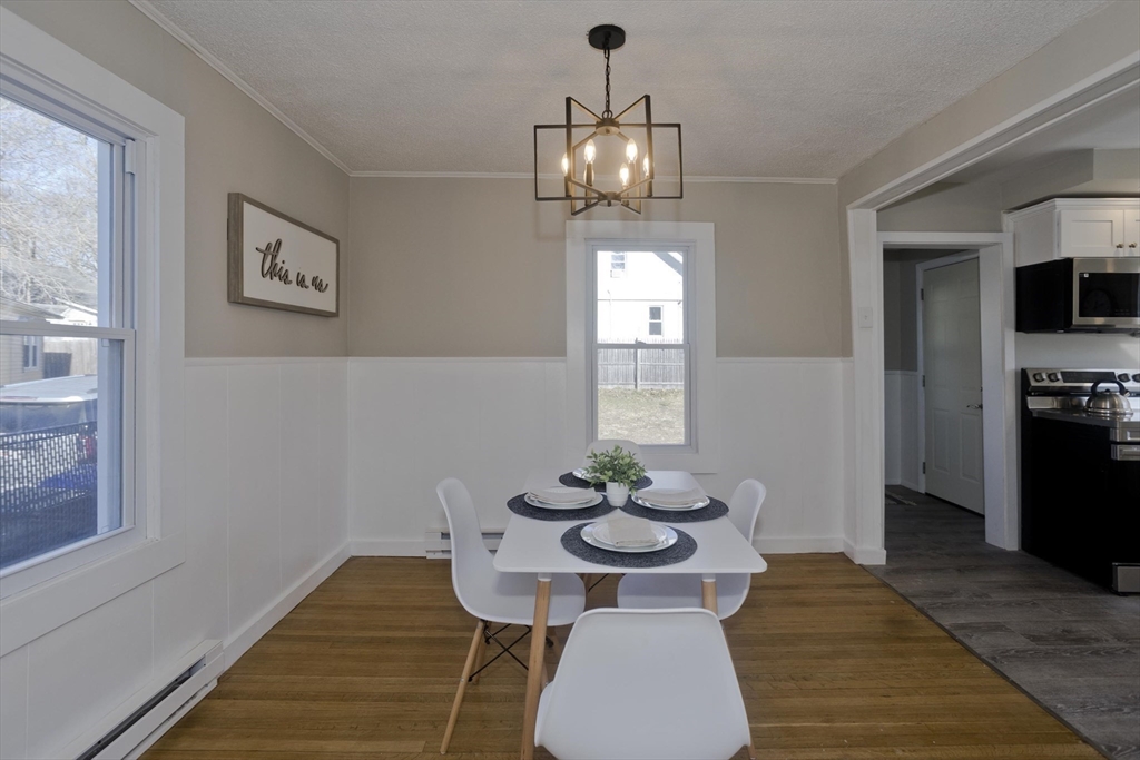 6 Bremen Street Springfield, MA 01108 - Photo 10 of 30