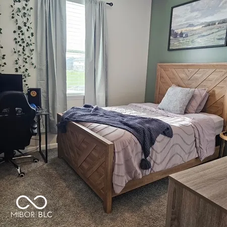 $460,000 | 70 Freeman Street, Whiteland, IN 46184