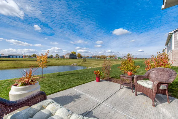$460,000 | 70 Freeman Street, Whiteland, IN 46184