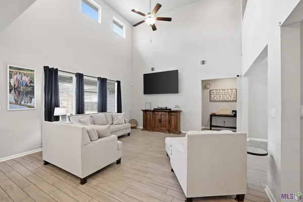 $418,000 | 8827 Tatler Street, Denham Springs, LA 70706