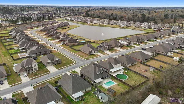 $418,000 | 8827 Tatler Street, Denham Springs, LA 70706