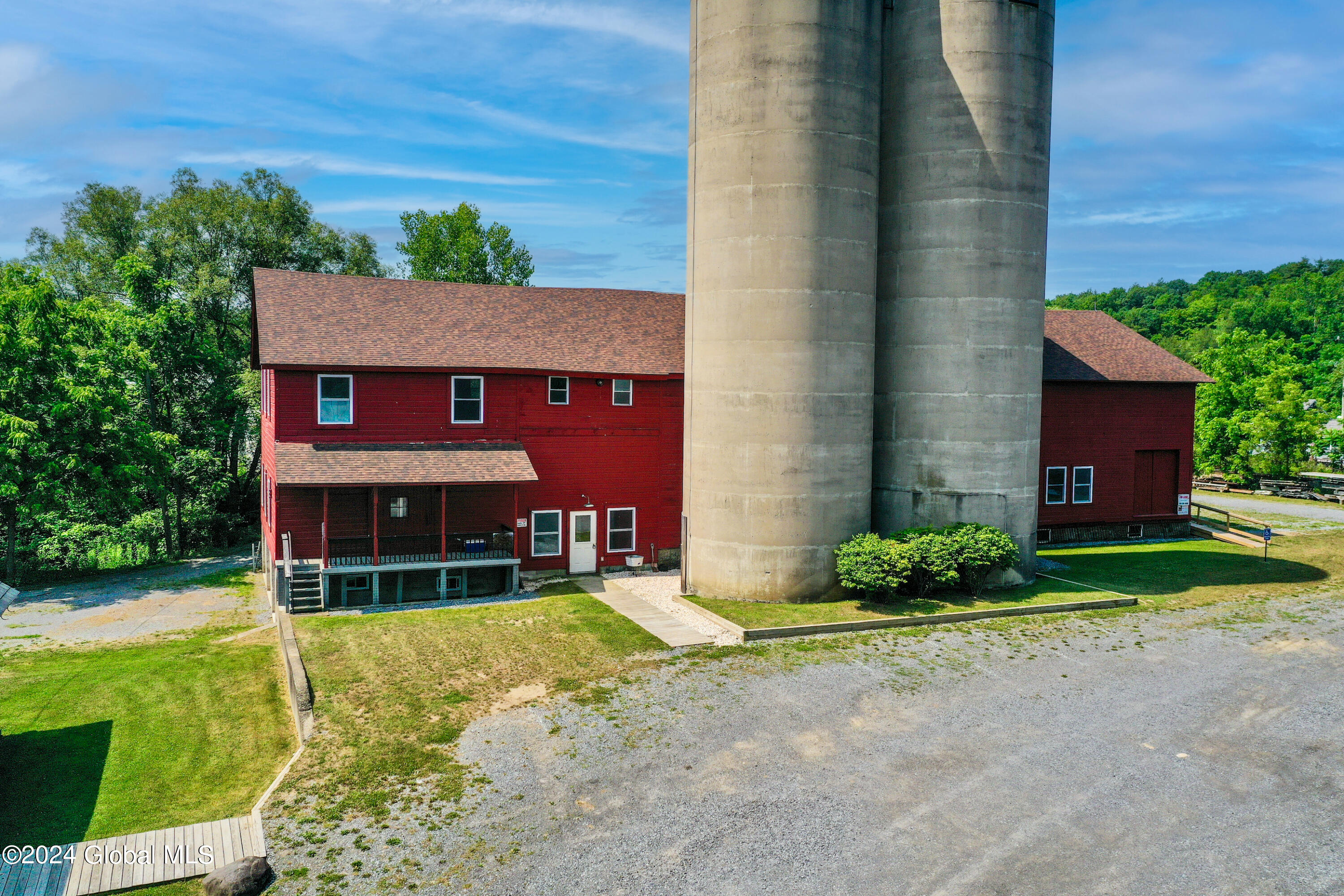 13 Mill Road Ballston, NY 12019 - Photo 49 of 69 3